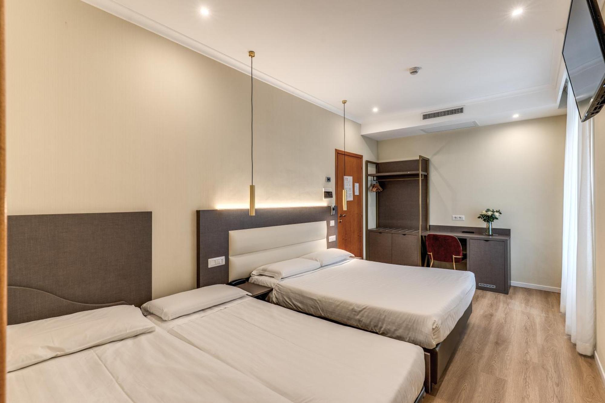 Flower Garden Hotel Rome
