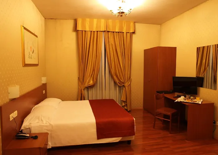 Flower Garden Hotel